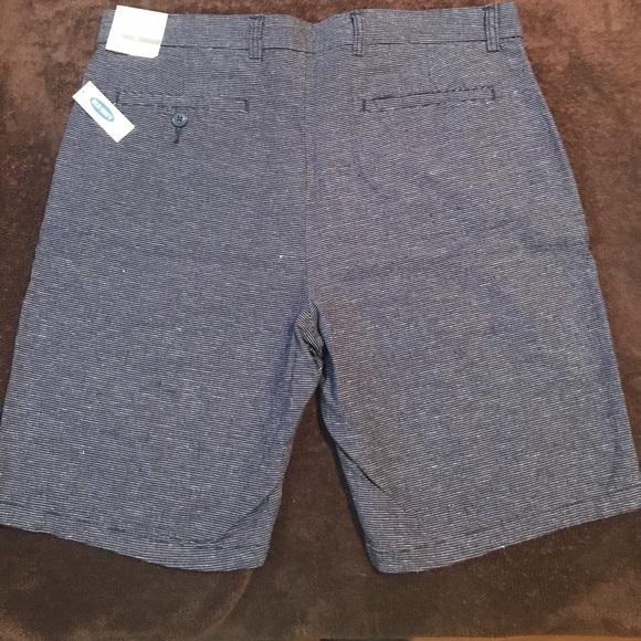 Old Navy Slim Fit Linen/Cotton Shorts NWT! - Picture 2 of 3
